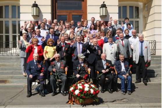 Российская академия наук встретила День Победы!